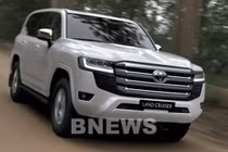 Land Cruiser thế hệ mới 70 năm về Việt Nam có giá bán hơn 4 tỷ đồng