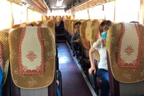 Bến xe Hà Nội vẫn vắng khách