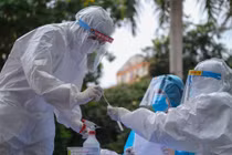 Thêm 11 người liên quan nhóm tôn giáo ở Gò Vấp nghi nhiễm nCoV