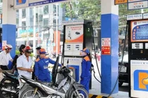 Ngày mai, giá xăng dầu có thể giảm sau 5 lần tăng liên tiếp?