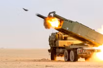 Mỹ thử nghiệm thành công tên lửa pháo binh tầm xa độ chính xác cao (PrSM) 