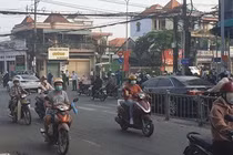 Bình Dương: Rò khí ở cơ sở nước đá hàng trăm người dân phải sơ tán khẩn cấp