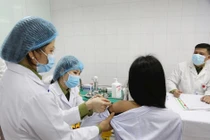 Bộ trưởng Bộ Y tế: 'Hiệu lực bảo vệ của vắc-xin COVIVAC rất tốt'