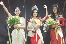 Nông Thúy Hằng đăng quang Hoa hậu các Dân tộc Việt Nam 2022