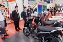 Xe máy điện VinFast gây chú ý tại Diễn đàn cao cấp Đô thị thông minh ASEAN