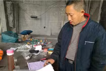 Tu luyện 10 năm dưới gầm cầu để “giải thuật trúng số“