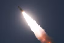 Triều Tiên tiếp tục phóng tên lửa tầm gần khi Mỹ - Hàn Quốc căng thẳng chống dịch Covid-19