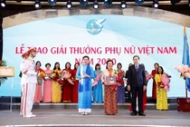 Chủ tịch Tập Đoàn BRG Bà Nguyễn Thị Nga - Nữ doanh nhân duy nhất được tôn vinh phụ nữ Việt Nam 2020