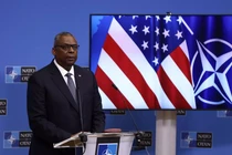 Mỹ cam kết với “chính sách Một Trung Quốc”, nhưng tuyên bố sẽ giúp Đài Loan phòng thủ