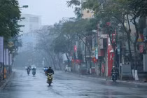 Ngày 17/3, sương mù, mưa nhỏ xuất hiện nhiều nơi ở Bắc Bộ và Bắc Trung Bộ. 