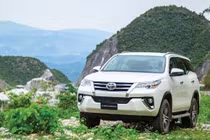 Mua Toyota Fortuner ưu đãi cao nhất tới 125 triệu đồng