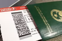 Chủ nhiệm UBKT, Chánh án... tỉnh Vĩnh Phúc đi nước ngoài... xúc tiến đầu tư