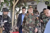 Bộ trưởng Quốc phòng Afghanistan bị tấn công, người dân biểu tình chống Taliban ở Kabul