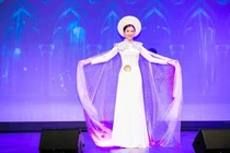 “Tự hào Tổ quốc và Mẹ Việt Nam”