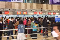 Yêu cầu làm rõ việc đi máy bay đến TP Hồ Chí Minh phải mua vé thương gia