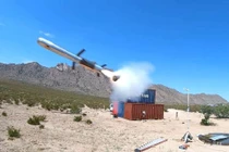 Mỹ, Thụy Điển thử nghiệm thành công tên lửa cá nhân đa năng Carl-Gustaf