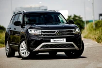 Volkswagen Teramont là mẫu SUV 7 chỗ đích thực với hệ dẫn động bốn bánh tự động biến thiên 4Motion, đi cùng với nhiều hệ thống hỗ trợ người lái và đa dạng chế độ lái.