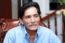 Thương Tín mắc COVID-19 trong cảnh hết tiền, chưa tiêm văcxin