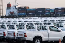 Việt Nam là nước nhập ô tô lớn thứ hai của Indonesia 