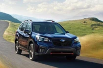 Giá bán Subaru Forester chỉ còn từ 899 triệu đồng
