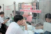 Mua bán ô tô cũ, cần nộp các loại phí nào?