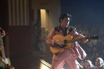 Phim về huyền thoại âm nhạc Elvis Presley tung trailer đầu tiên, chốt ra rạp hè năm nay