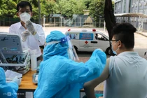 Covid 24h: TP HCM muốn được cấp vaccine liên tục, ca nhiễm ở Hà Nội tăng nhanh