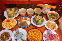 Tháng cô hồn có thực sự đáng sợ?