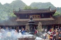 Hà Nội: Chùa Hương xin ý kiến cho phép đón khách