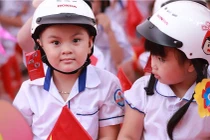Honda Việt Nam tặng mũ bảo hiểm cho học sinh lớp Một toàn quốc năm học 2019 – 2020 