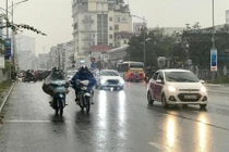 Gió mùa Đông Bắc tràn về, Hà Nội khả năng mưa rất to.