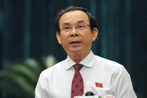 Bí thư TP.HCM: 'Chấp nhận hy sinh 2 tuần để bảo vệ lợi ích lâu dài'