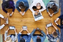 Chuyển đổi số thay đổi lối sống, giao tiếp xã hội như thế nào?