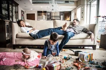 Cứ cuối tuần anh chị vợ lại kéo đến chơi