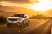 Jaguar F-Pace, XF và Range Rover Velar được trang bị công nghệ khử tiếng ồn chủ động mới