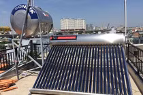 Chọn máy nước nóng năng lượng mặt trời