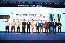 Bị tấn công từ mọi phía, Huawei chực chờ sụp đổ