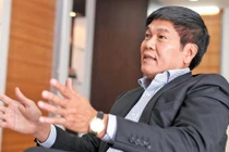 Vì sao là tỷ phú đô la nhưng ông Trần Đình Long vẫn được xem là chủ tịch nhàn nhất thế giới?