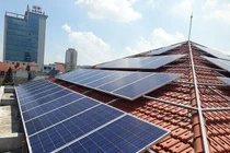 Xử lý pin mặt trời hết hạn