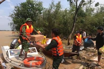 Bộ LĐTB&XH trình Thủ tướng cấp bổ sung 6.500 tấn gạo cứu trợ Nhân dân 4 tỉnh miền Trung