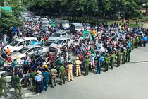 Đại biểu Quốc hội: Yêu nước nhưng cần có lý trí