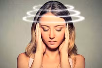 Xoa bóp, bấm huyệt chữa chóng mặt