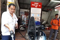 Doanh nghiệp xin bỏ Quỹ bình ổn giá xăng dầu, Bộ kiên trì giữ