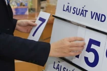 Áp lực huy động vốn cao, lãi suất khó giảm