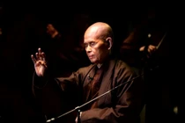 Những hình ảnh trong lễ tang "im lặng" của Thiền sư Thích Nhất Hạnh