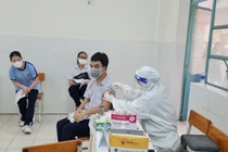 Văcxin ngừa Covid-19 không gây vô sinh hay biến đổi gene ở trẻ