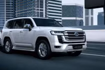 Toyota Land Cruiser LC300﻿ đang cháy hàng không chỉ ở Việt Nam mà còn ở nhiều nước khác.