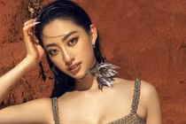 Bộ ảnh Lương Thùy Linh diện đầm xuyên thấu nóng bỏng trên sa mạc