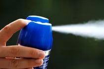 Không lạm dụng thuốc xịt muỗi