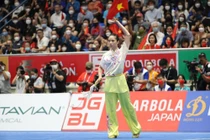 Ngắm bài thi múa kiếm mang về HCV của Dương Thuý Vi